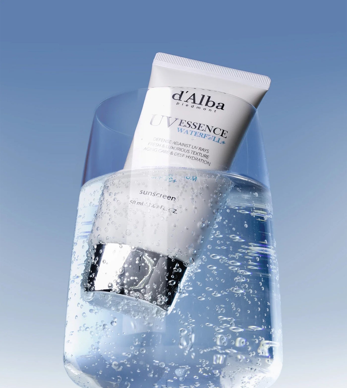 d'Alba Waterfull Essence Sun Cream