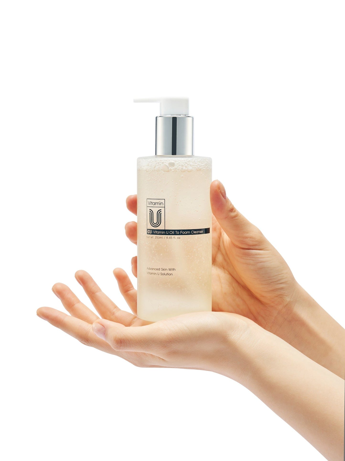 VITAMIN U Anti-Aging Oil-to-Foam Cleanser